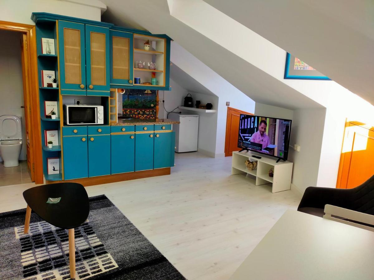 Apartamento En El Casco Antiguo De Понферрада Экстерьер фото